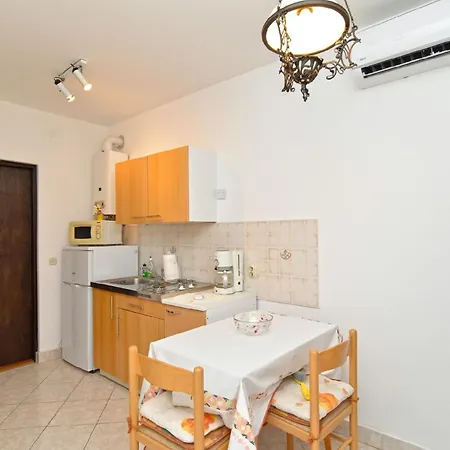 Fuer 2 Personen Ca 24 Qm In Banjole, Istrien Istrische Riviera Appartement
