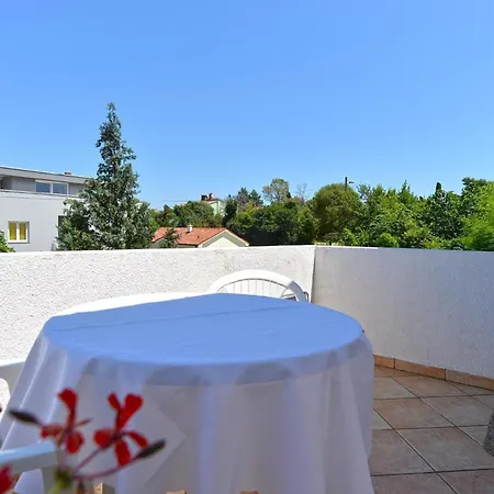 Apartment Fuer 2 Personen Ca 24 Qm In Banjole, Istrien Istrische Riviera Banjole