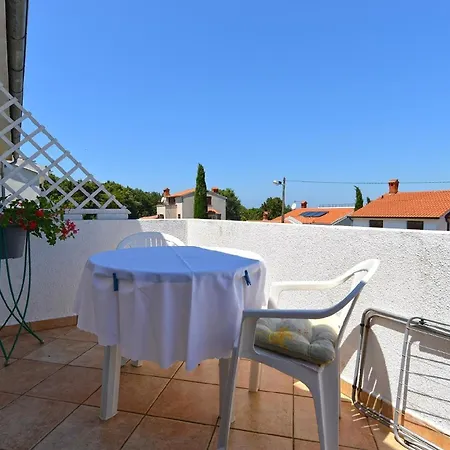 Apartment Fuer 2 Personen Ca 24 Qm In Banjole, Istrien Istrische Riviera Banjole